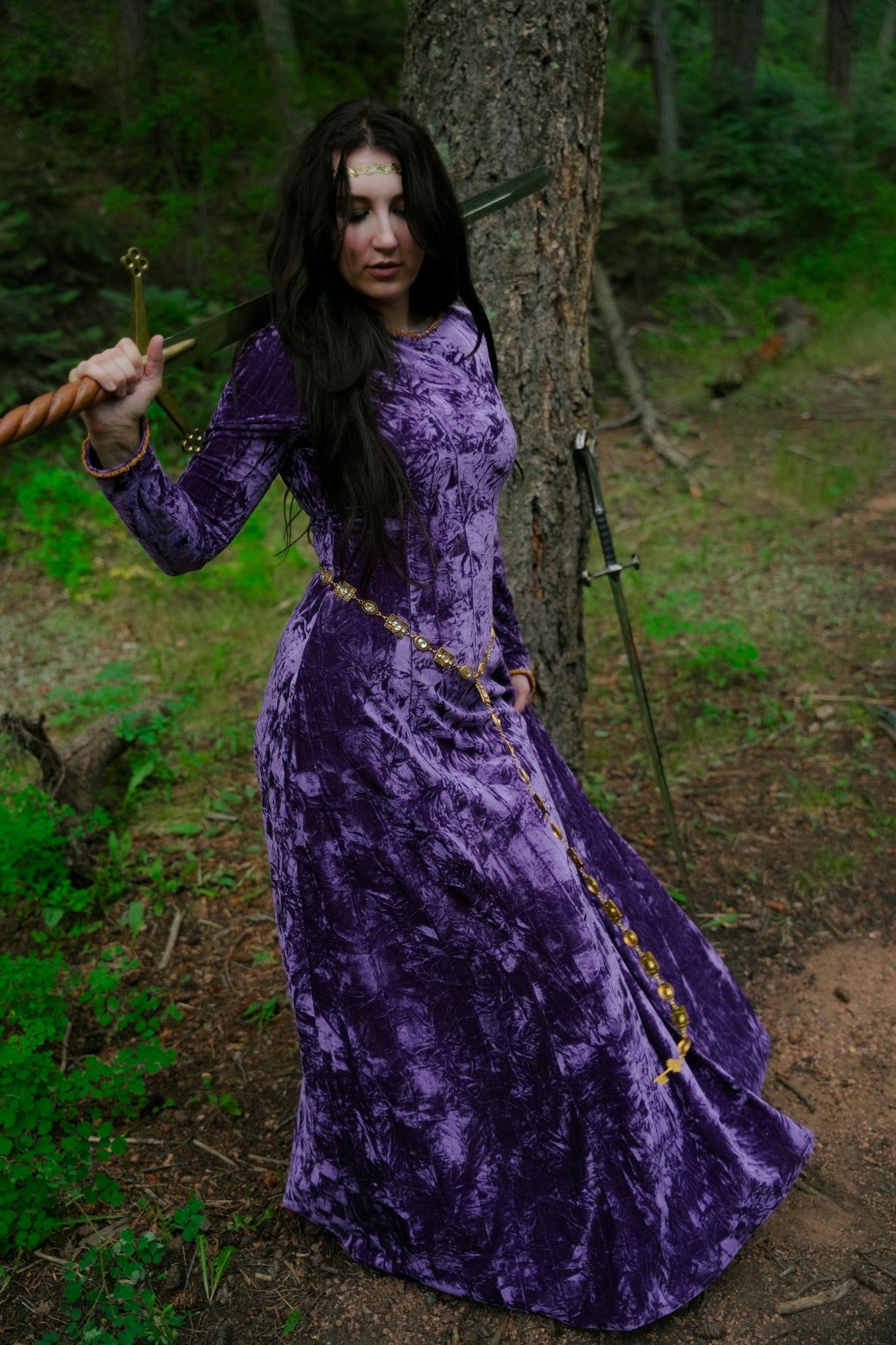 The Medieval Gown (preorder) – Reverie